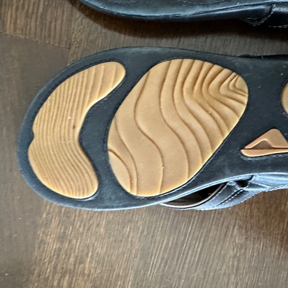 Mens Reef Leather Sandals / flip flops size 12 in excellent condition - Picture 8 of 8